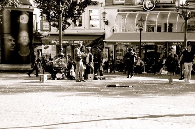 Músicos en Leidseplein 